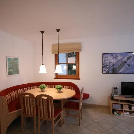 Almliesl Zell-365 ツェル アム ゼー